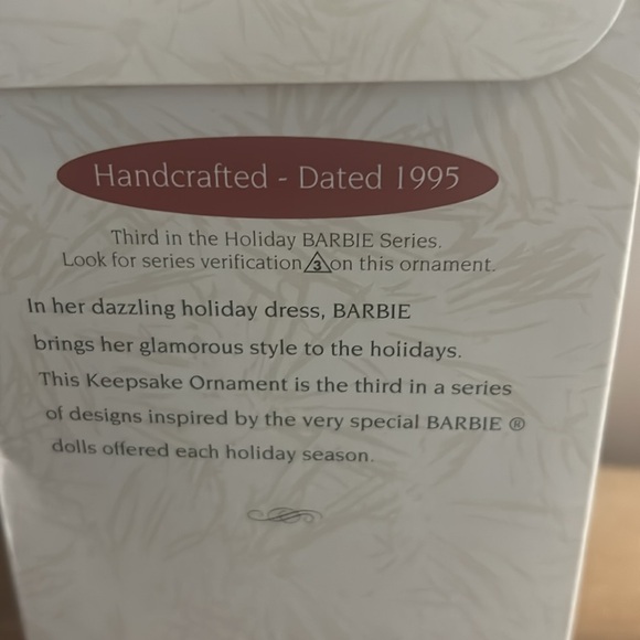 Hallmark keepsake holiday Barbie ornament collector series 1995 - Picture 4 of 5